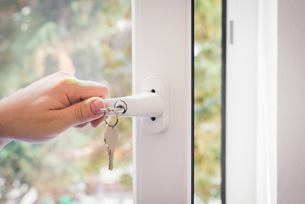  A window with a lock 