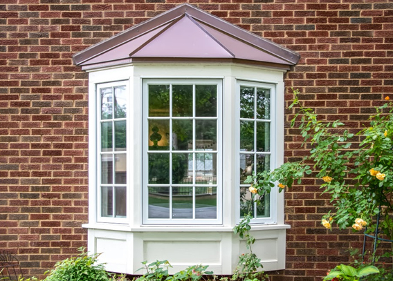Bay vs Bow Windows: What’s the Difference?